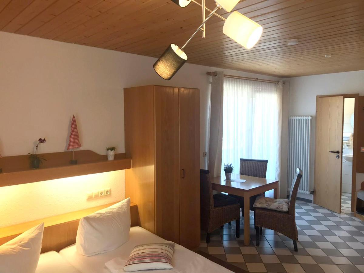 Self-Check-In Ferienwohnungen & Apartments Am Bergsee Triberg im Schwarzwald Ngoại thất bức ảnh