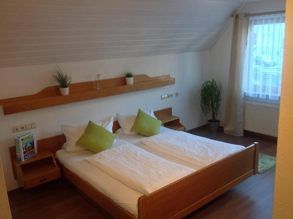 Self-Check-In Ferienwohnungen & Apartments Am Bergsee Triberg im Schwarzwald Ngoại thất bức ảnh